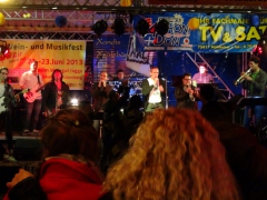 Live_2